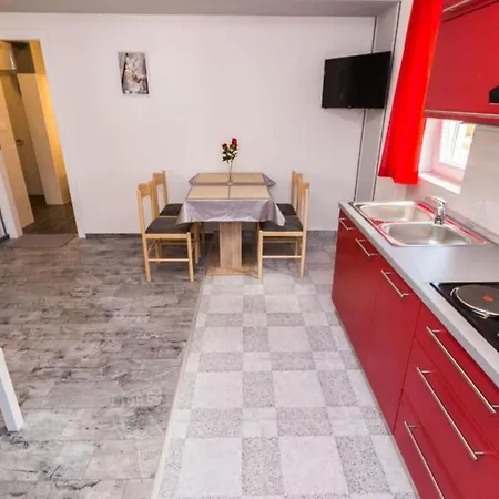 Modern In With Private Terrace - With Terrace Apartment Zadar